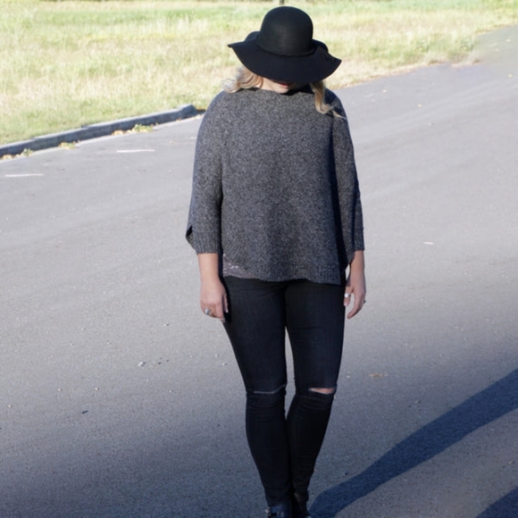 APRIL MARIN "Lincoln" knit Sweater Poncho in Alpaca/Wool Blend - Picture 7 of 7